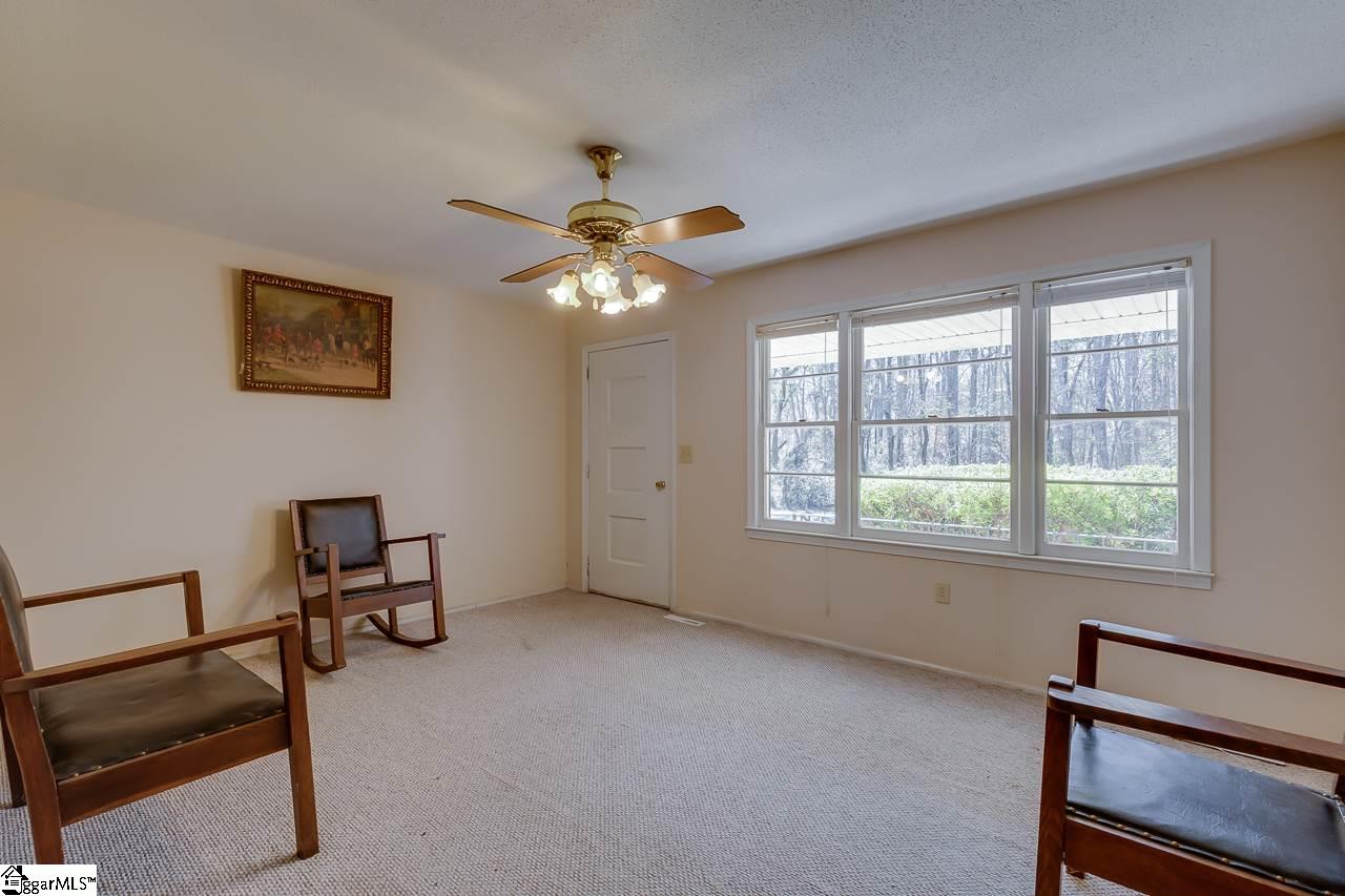 141 Campbell Road Anderson, SC 29621 - Photo 2 of 30 Gallery Image 2