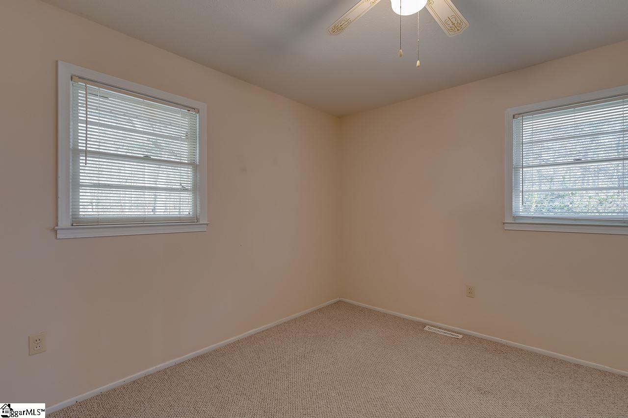 141 Campbell Road Anderson, SC 29621 - Photo 17 of 30 Gallery Image 17