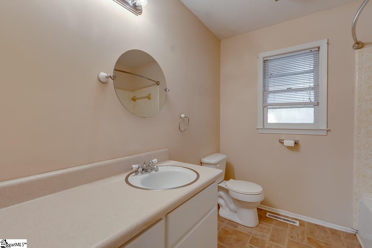 141 Campbell Road Anderson, SC 29621 - Photo 19 of 30 Gallery Image 19