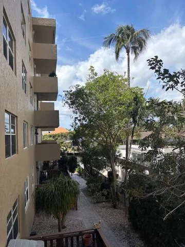 $299,995 | 1421 South Ocean Boulevard, Unit 218, Pompano Beach, FL 33062