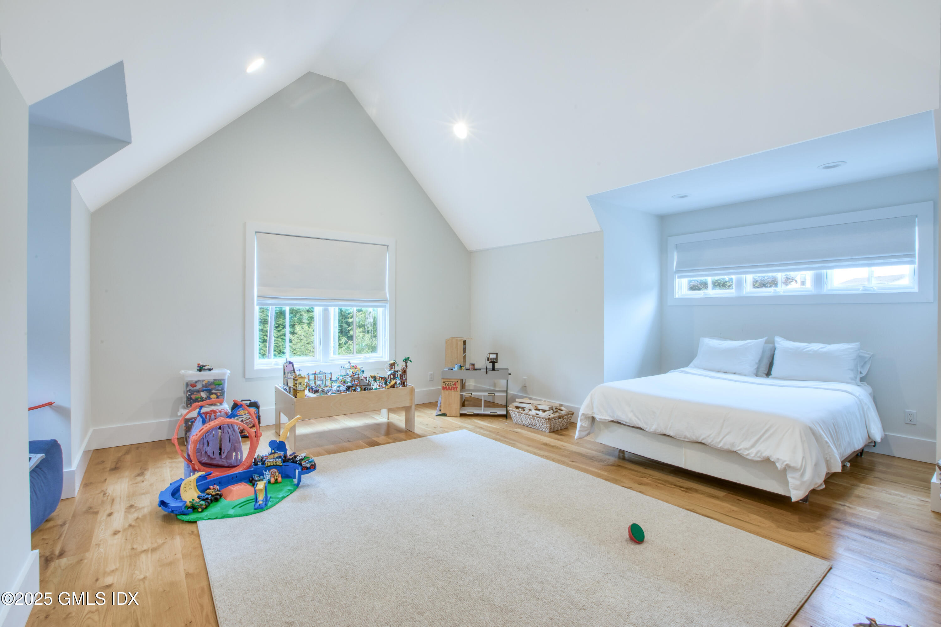 507 River Road Cos Cob, CT 06807 - Photo 28 of 36 864A8420-38