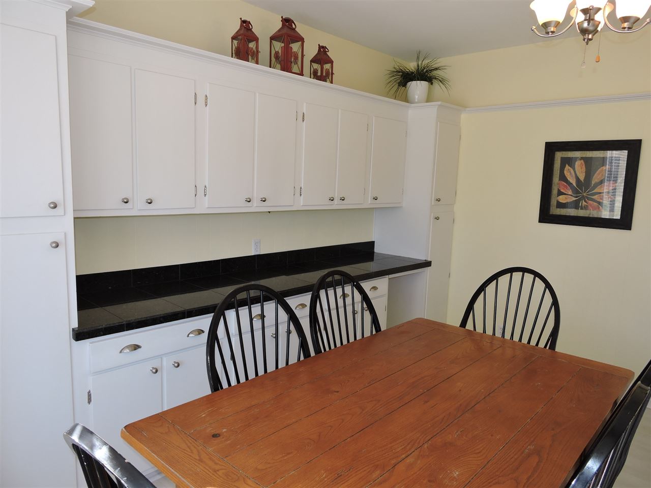 5011 Stringtown Road Evansville, IN 47711 - Photo 8 of 36 Gallery Image 8
