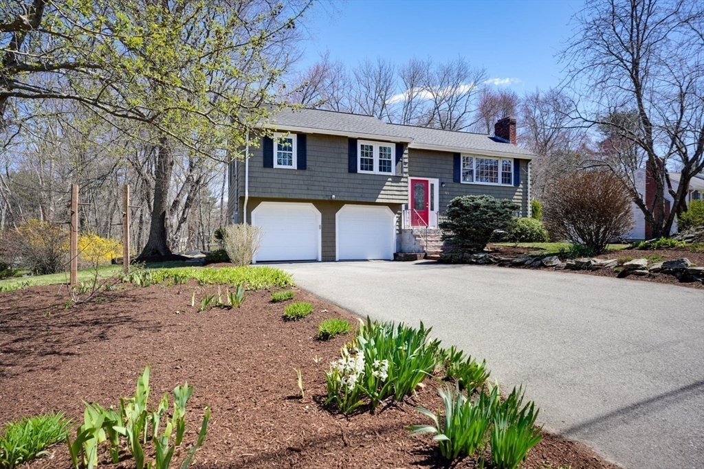 48 Pinecrest Road Holliston, MA 01746 - Photo 27 of 28 Gallery Image 27