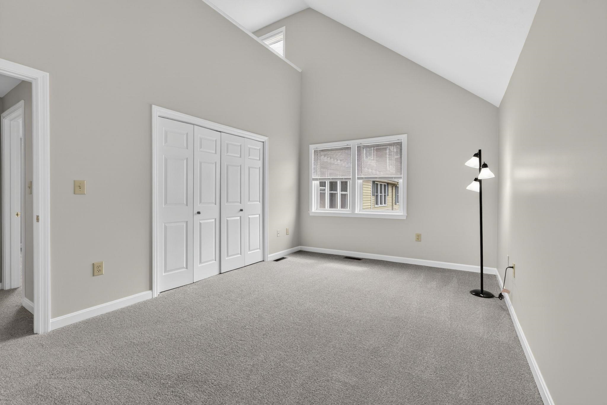 30 Charter Street, Unit 14 Exeter, NH 03833 - Photo 21 of 46