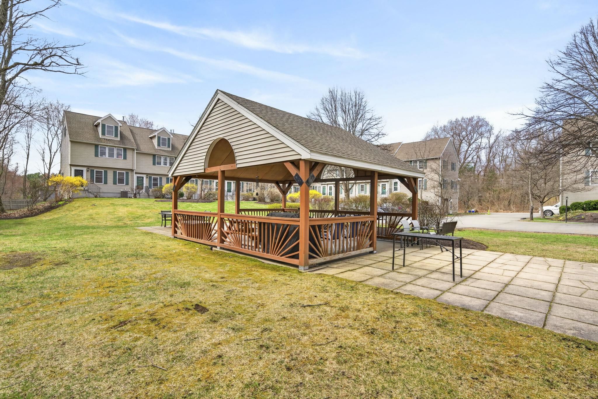 30 Charter Street, Unit 14 Exeter, NH 03833 - Photo 42 of 46