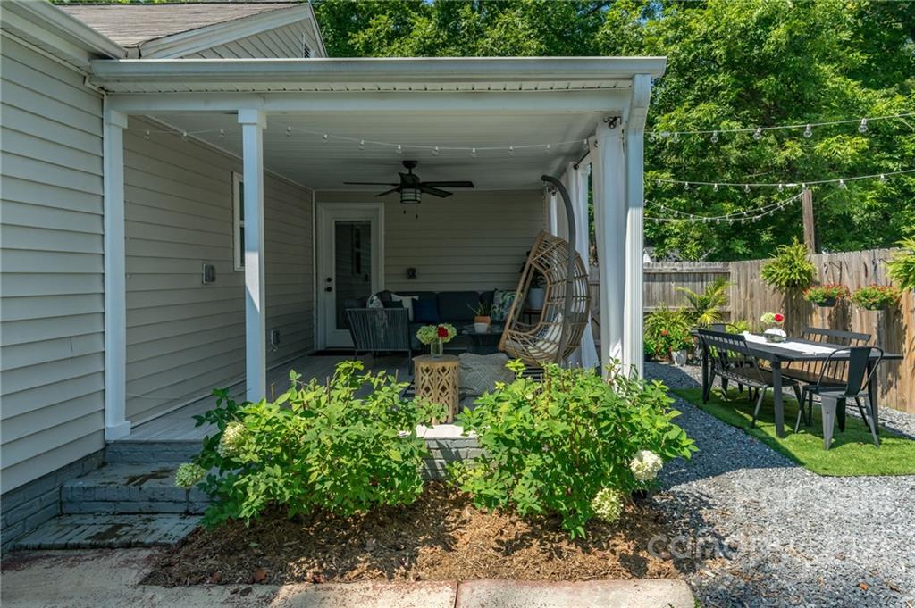 2917 Beech Nut Road, Unit 11 Charlotte, NC 28208 - Photo 33 of 36 Gallery Image 33