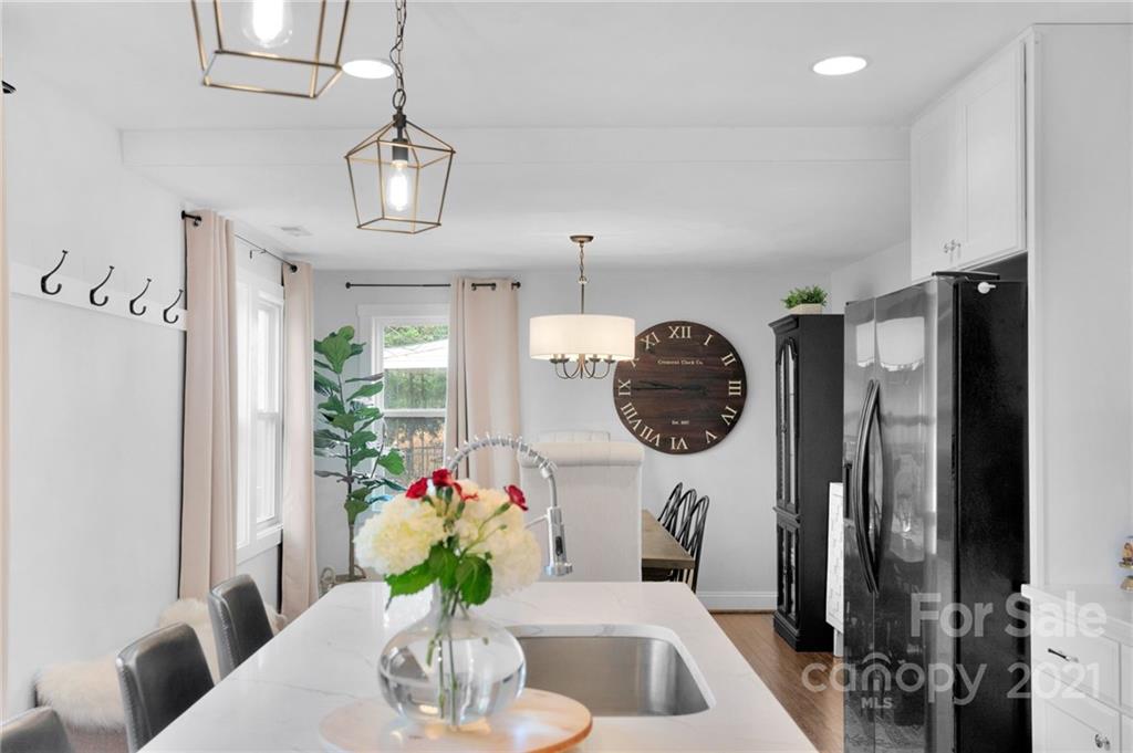 2917 Beech Nut Road, Unit 11 Charlotte, NC 28208 - Photo 8 of 36 Gallery Image 8