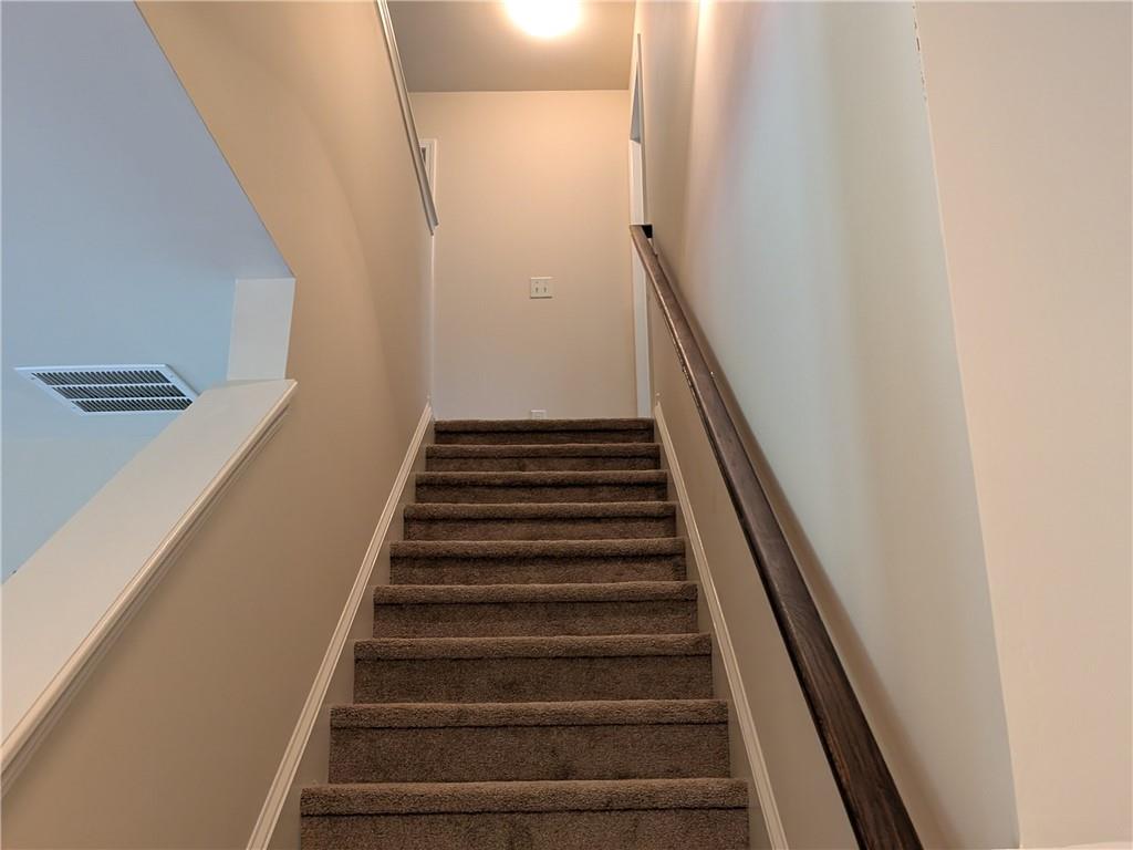 105 Whitney Way Dallas, GA 30157 - Photo 13 of 30 a view of entryway