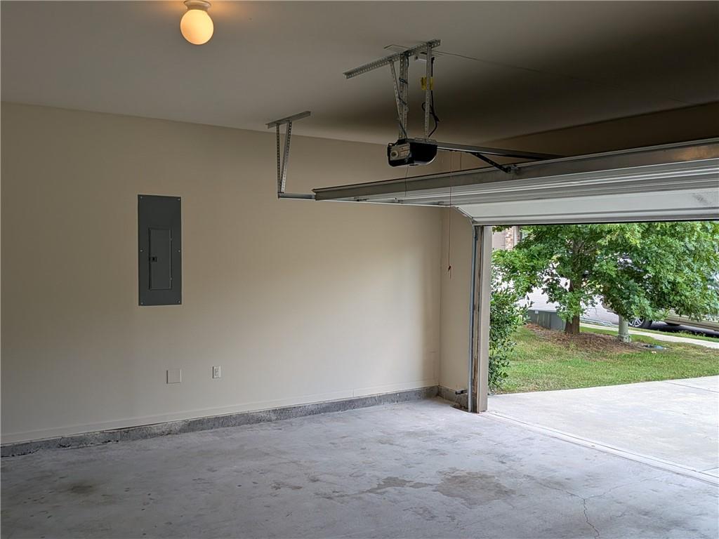 105 Whitney Way Dallas, GA 30157 - Photo 28 of 30 a view of a room with a porch