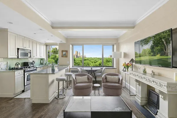 $11,500 | 230 Central Park South, Unit 10C | Central Park South