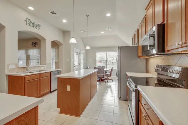 $425,000 | 6709 Cromarty Lane, Austin, TX 78754