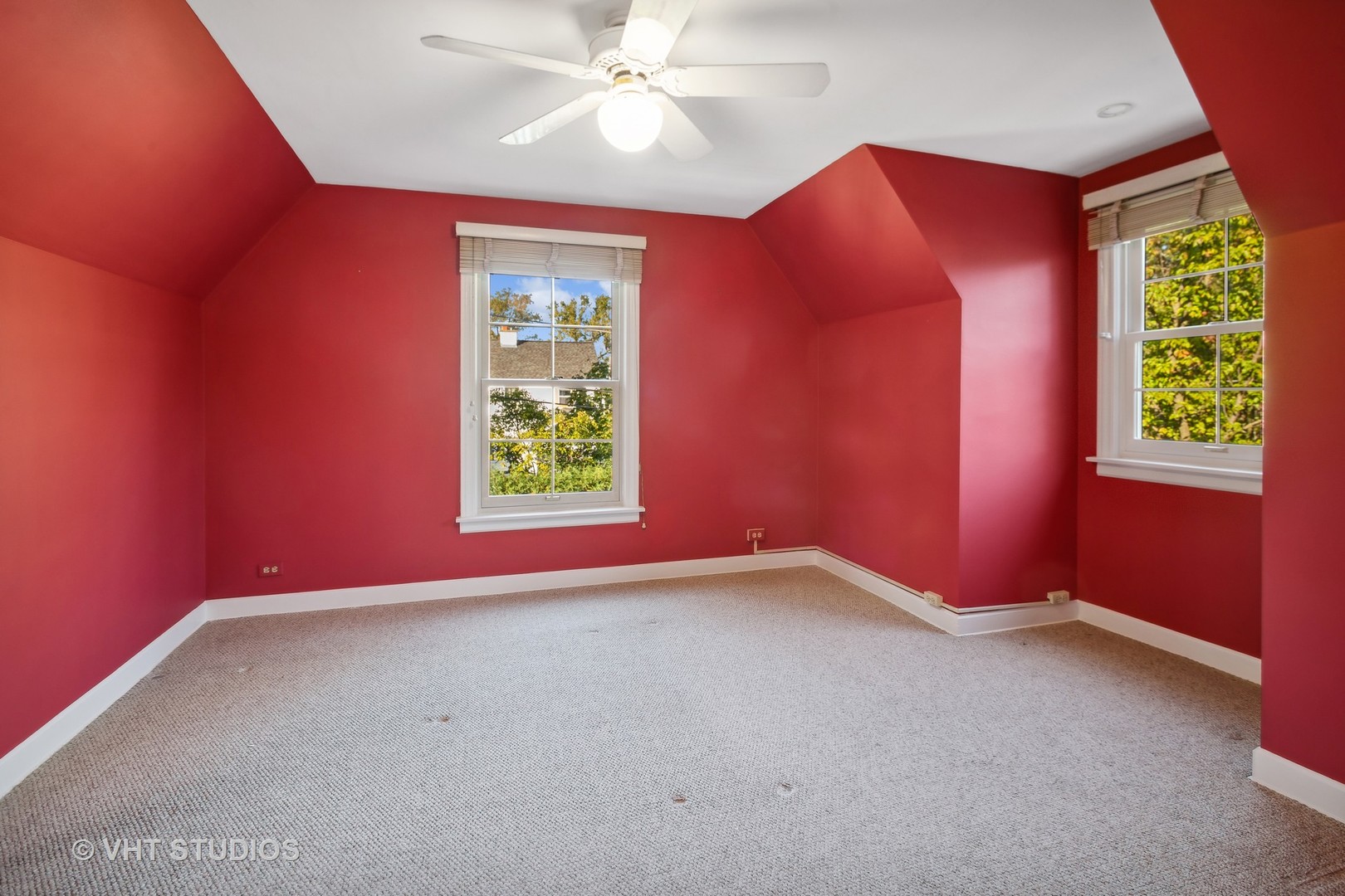 12 Briar Road Golf, IL 60029 - Photo 15 of 29 Gallery Image 15