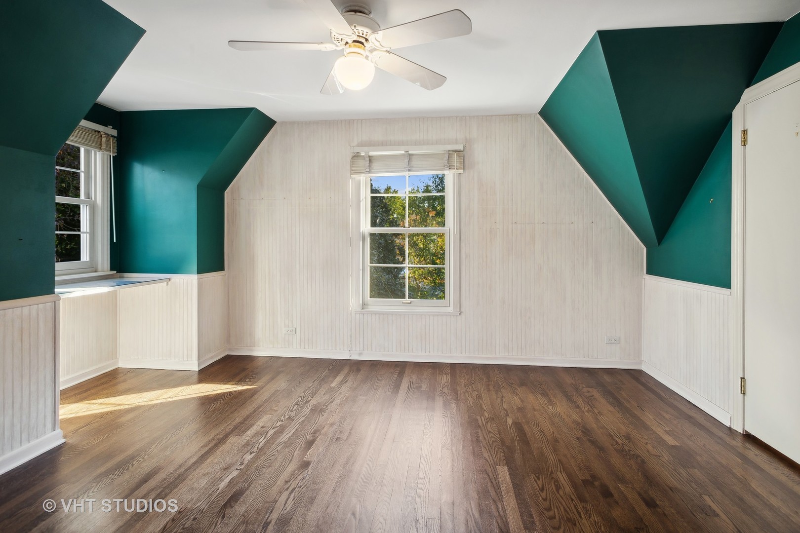 12 Briar Road Golf, IL 60029 - Photo 16 of 29 Gallery Image 16