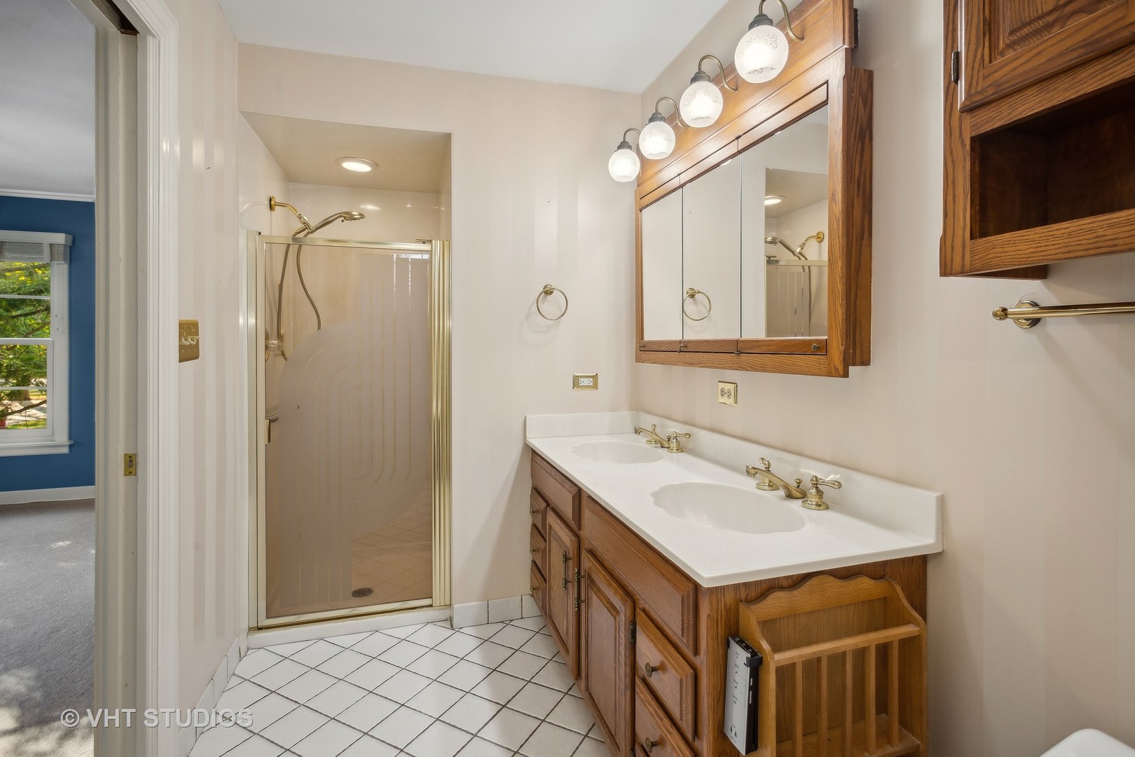 12 Briar Road Golf, IL 60029 - Photo 17 of 29 Gallery Image 17