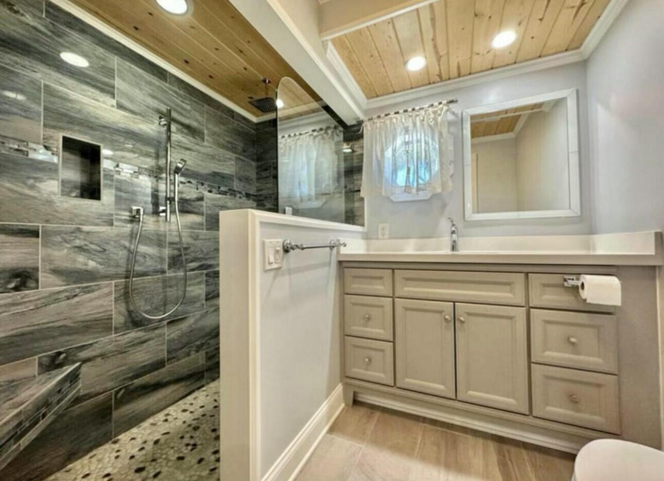 698 Forsyth Street, Unit 2 Boca Raton, FL 33487 - Photo 17 of 21 tempImage4ust1c