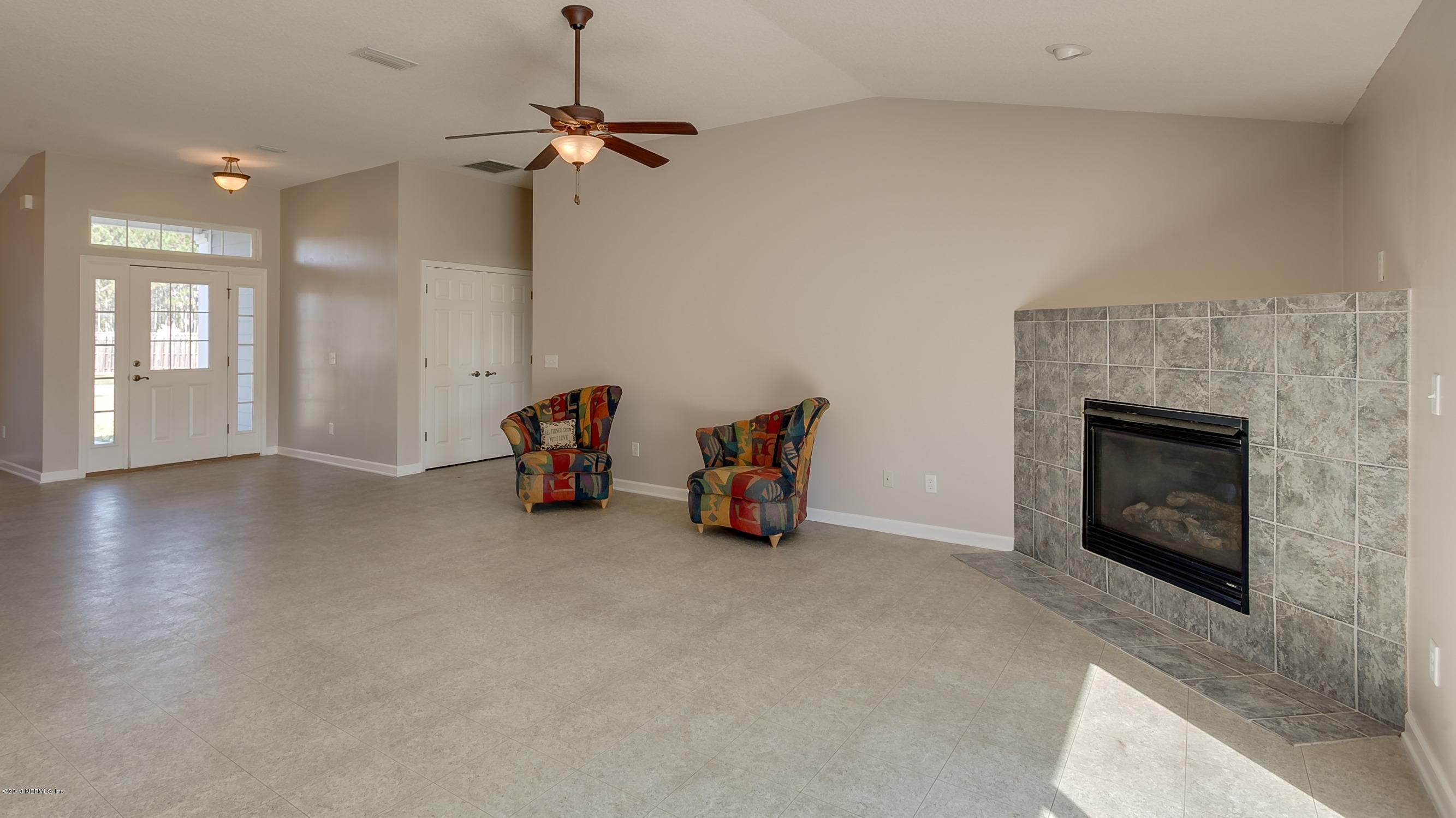 2918 Longleaf Ranch Circle Middleburg, FL 32068 - Photo 5 of 29 Family_Room_View_2