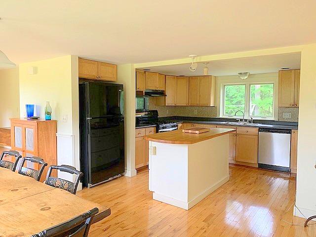 1100 Middle Road New Portland, ME 04961 - Photo 29 of 39 Kitchen