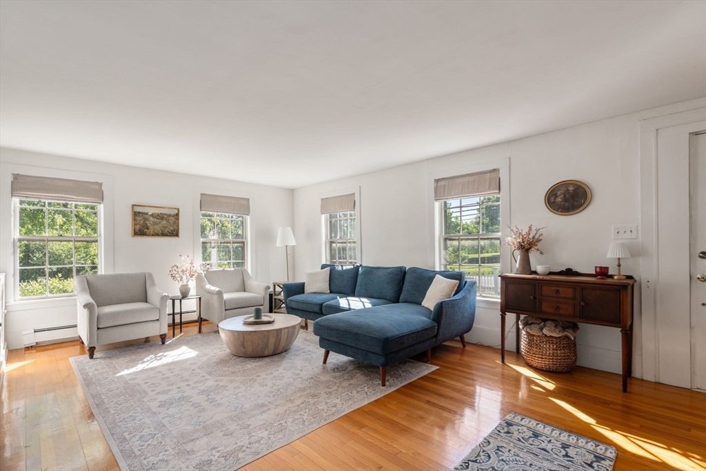 339 Boston Road Sutton, MA 01590 - Photo 8 of 30