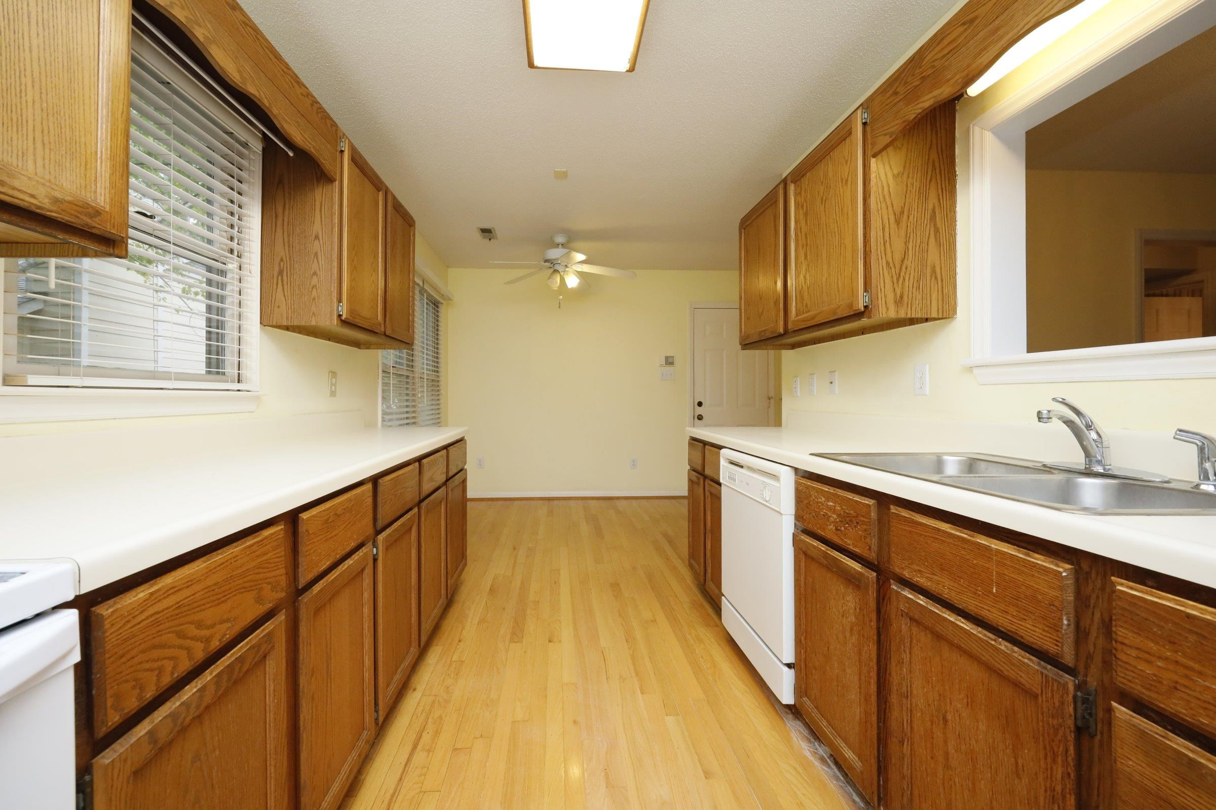1506 Nature Court Raleigh, NC 27609 - Photo 15 of 40 Photo 15