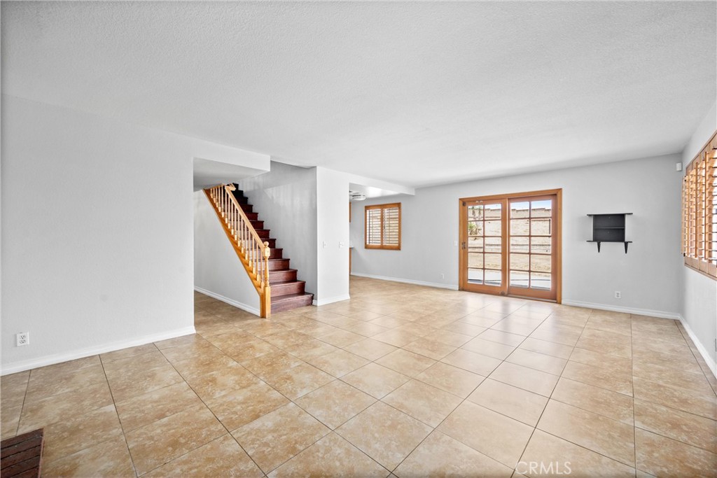 10703 Valley Drive Riverside, CA 92505 - Photo 19 of 36