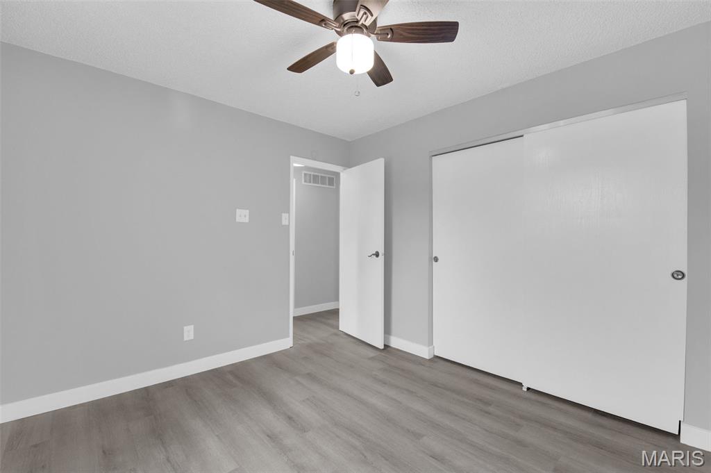 13351 Hiddencrest Lane Ballwin, MO 63021 - Photo 23 of 34