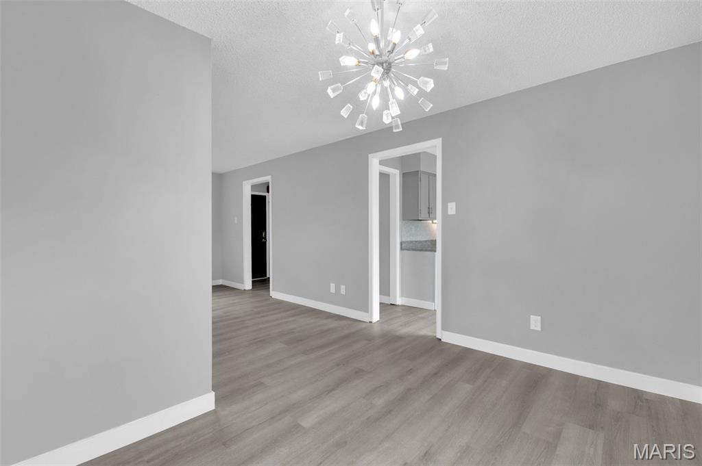 13351 Hiddencrest Lane Ballwin, MO 63021 - Photo 10 of 34