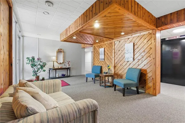 $89,000 | 446 Hoodridge Drive, Unit 310, Pittsburgh, PA 15234