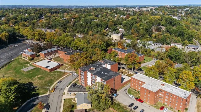 $89,000 | 446 Hoodridge Drive, Unit 310, Pittsburgh, PA 15234