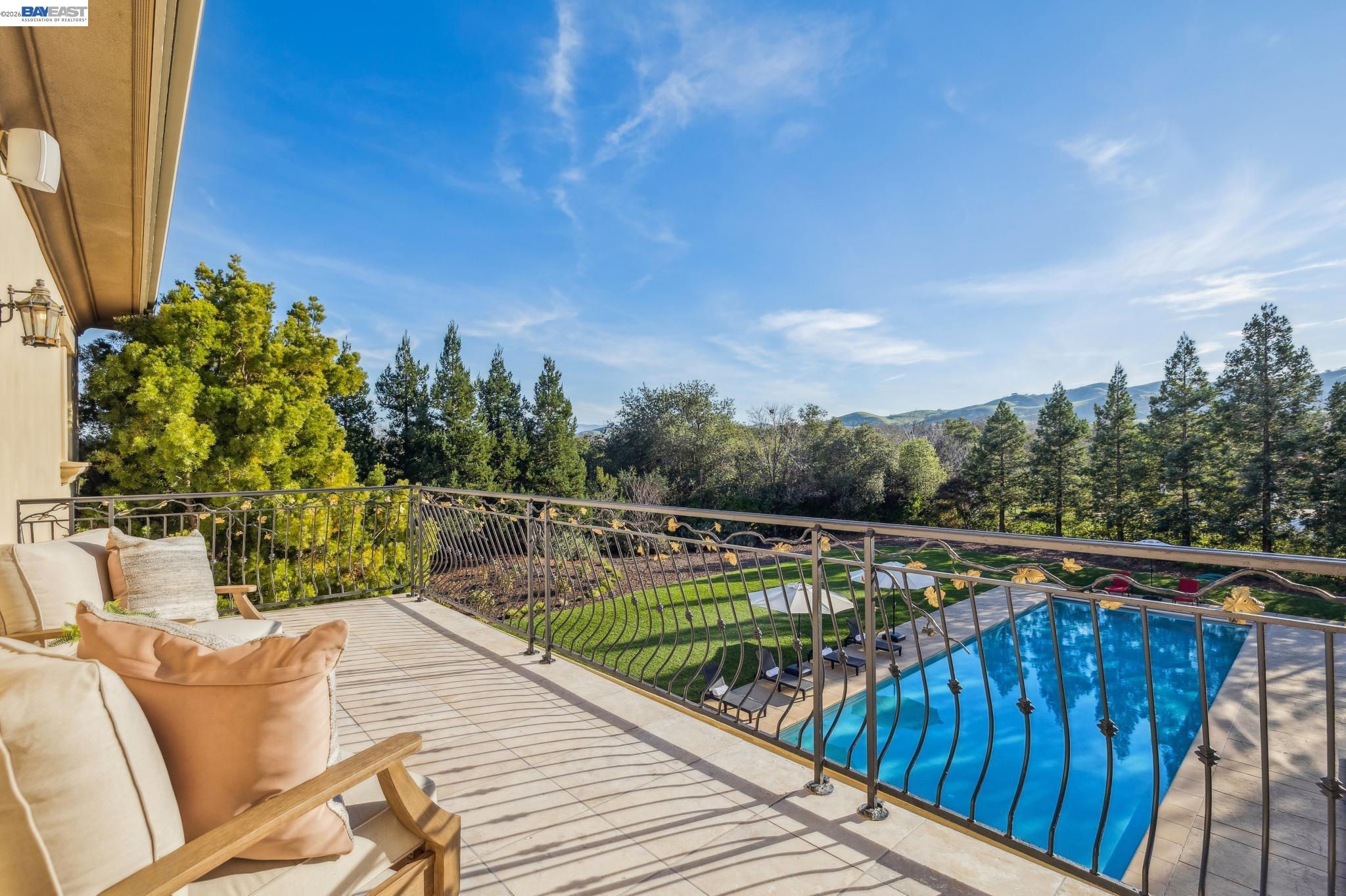 1398 Piemonte Drive Pleasanton, CA 94566 - Photo 41 of 60