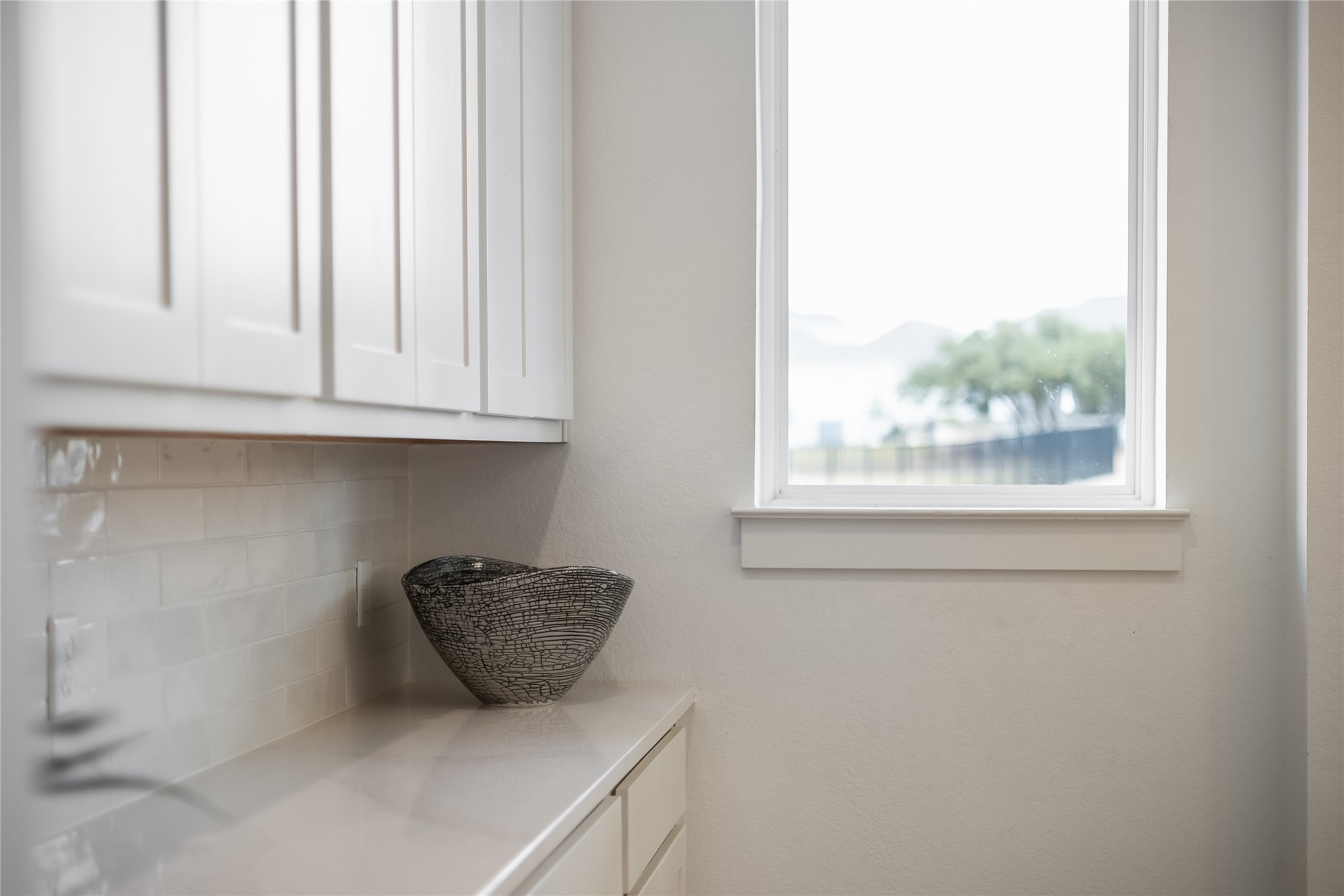 494 Prairie Clover Drive Dripping Springs, TX 78620 - Photo 16 of 39 Butler Pantry/Workspace