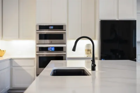 $950,000 | 494 Prairie Clover Drive, Dripping Springs, TX 78620