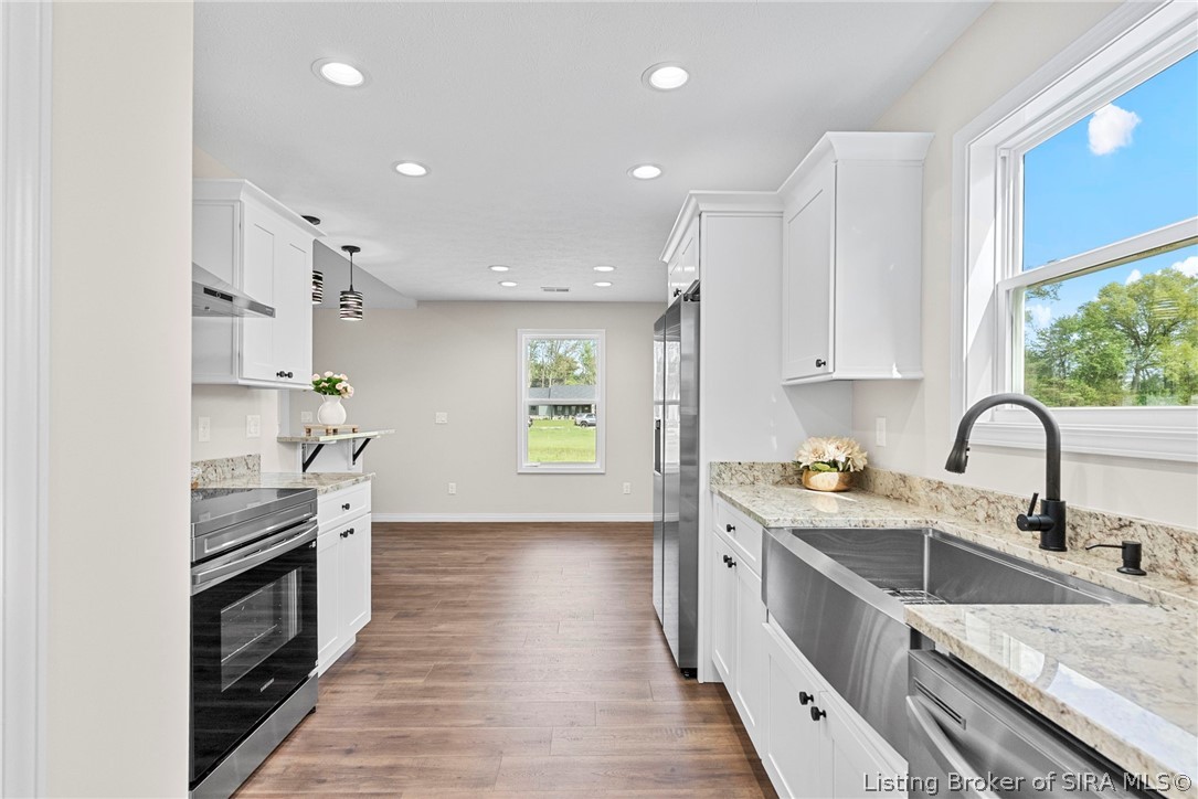 379 Garrison Street Hanover, IN 47243 - Photo 10 of 29 Kitchen and dining area