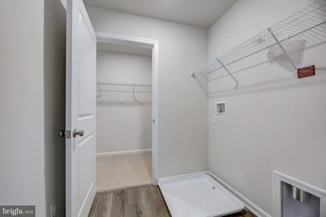 a bathroom with a tub