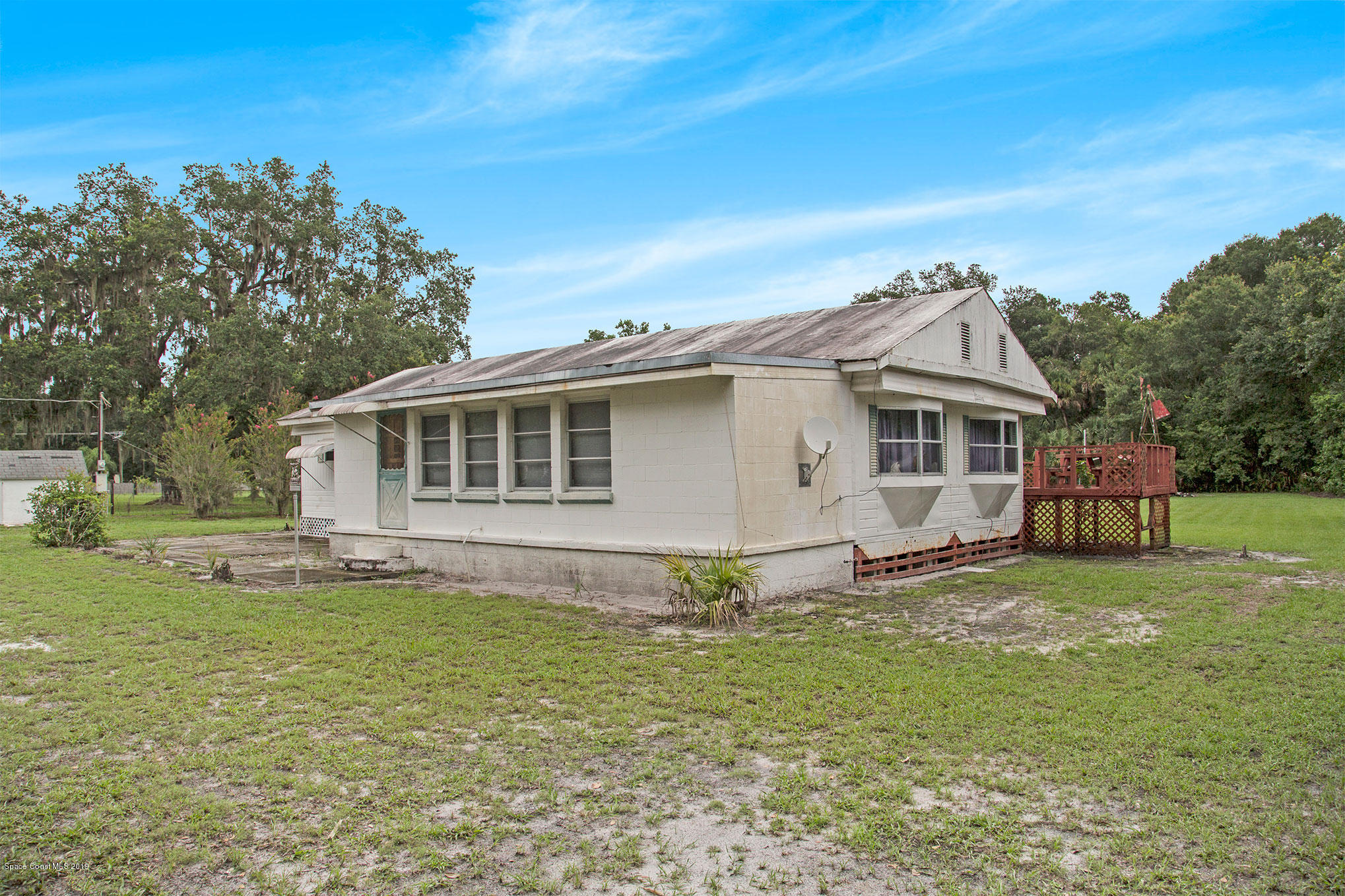 2475 Bar C Road Mims, FL 32754 - Photo 3 of 14 Y60A8520