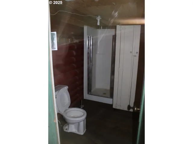 $180,000 | 76939 Rock Creek Lane, Adams, OR 97810