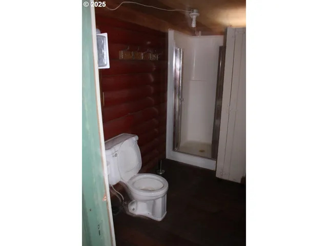 $180,000 | 76939 Rock Creek Lane, Adams, OR 97810