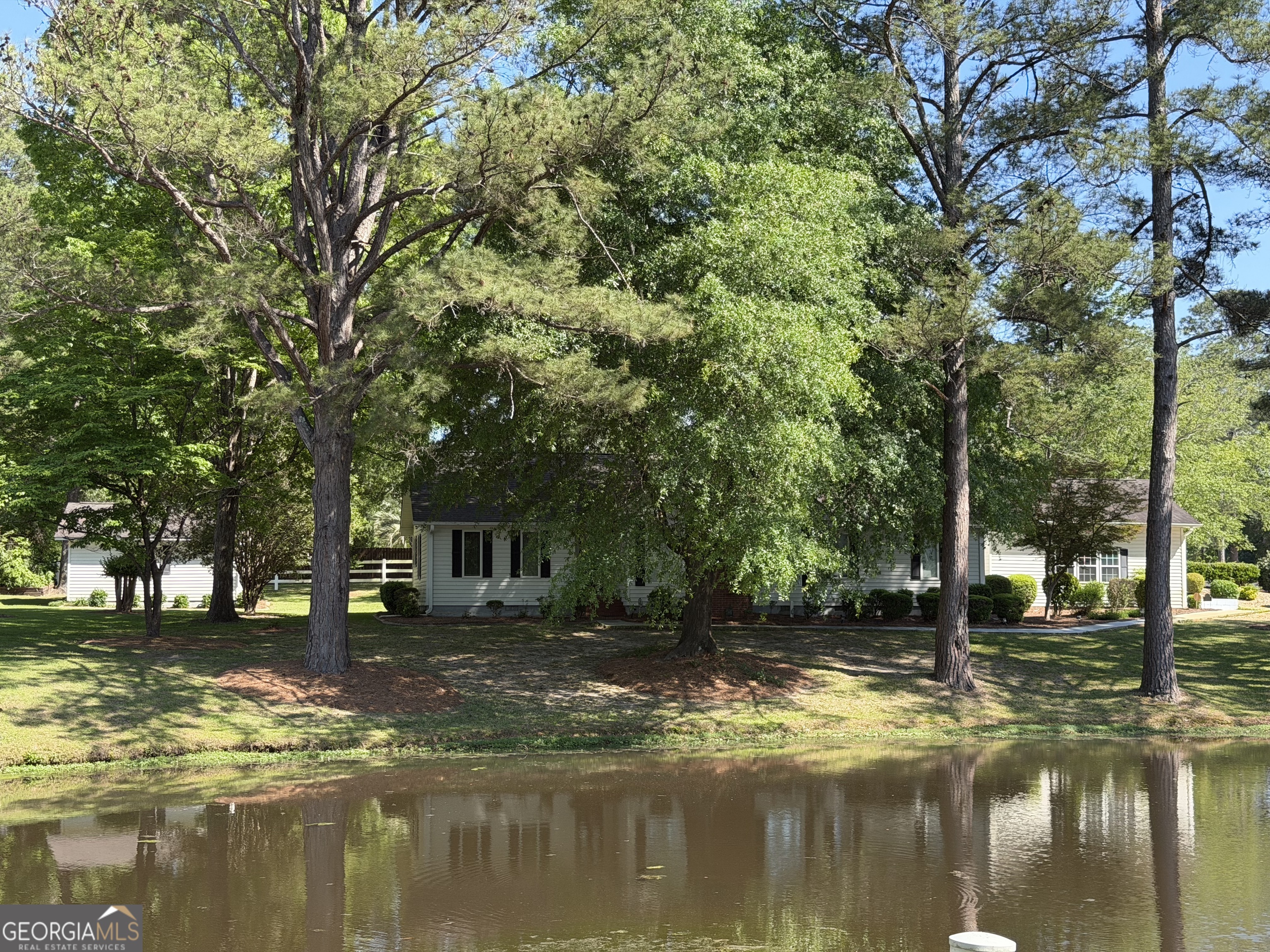 403 Payne Place Dublin, GA 31021 - Photo 4 of 54