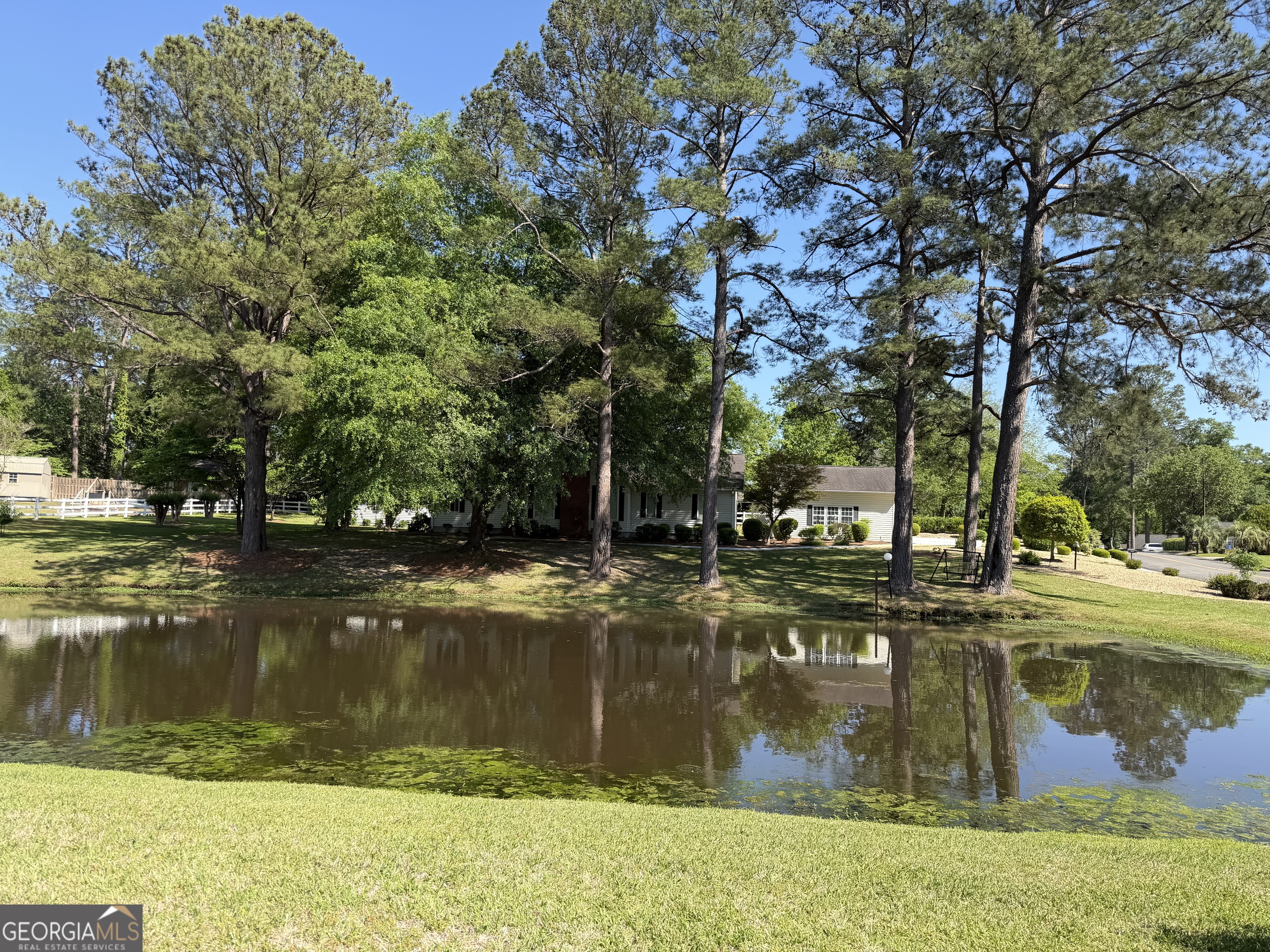 403 Payne Place Dublin, GA 31021 - Photo 5 of 54