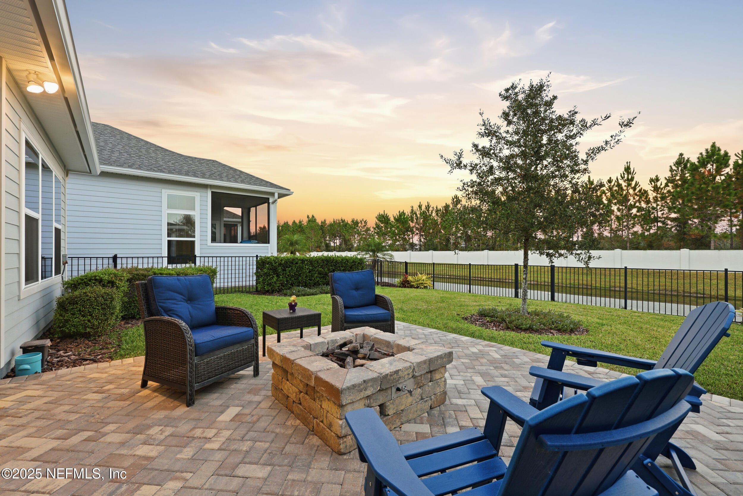 10339 Innovation Way Jacksonville, FL 32256 - Photo 16 of 39 Backyard