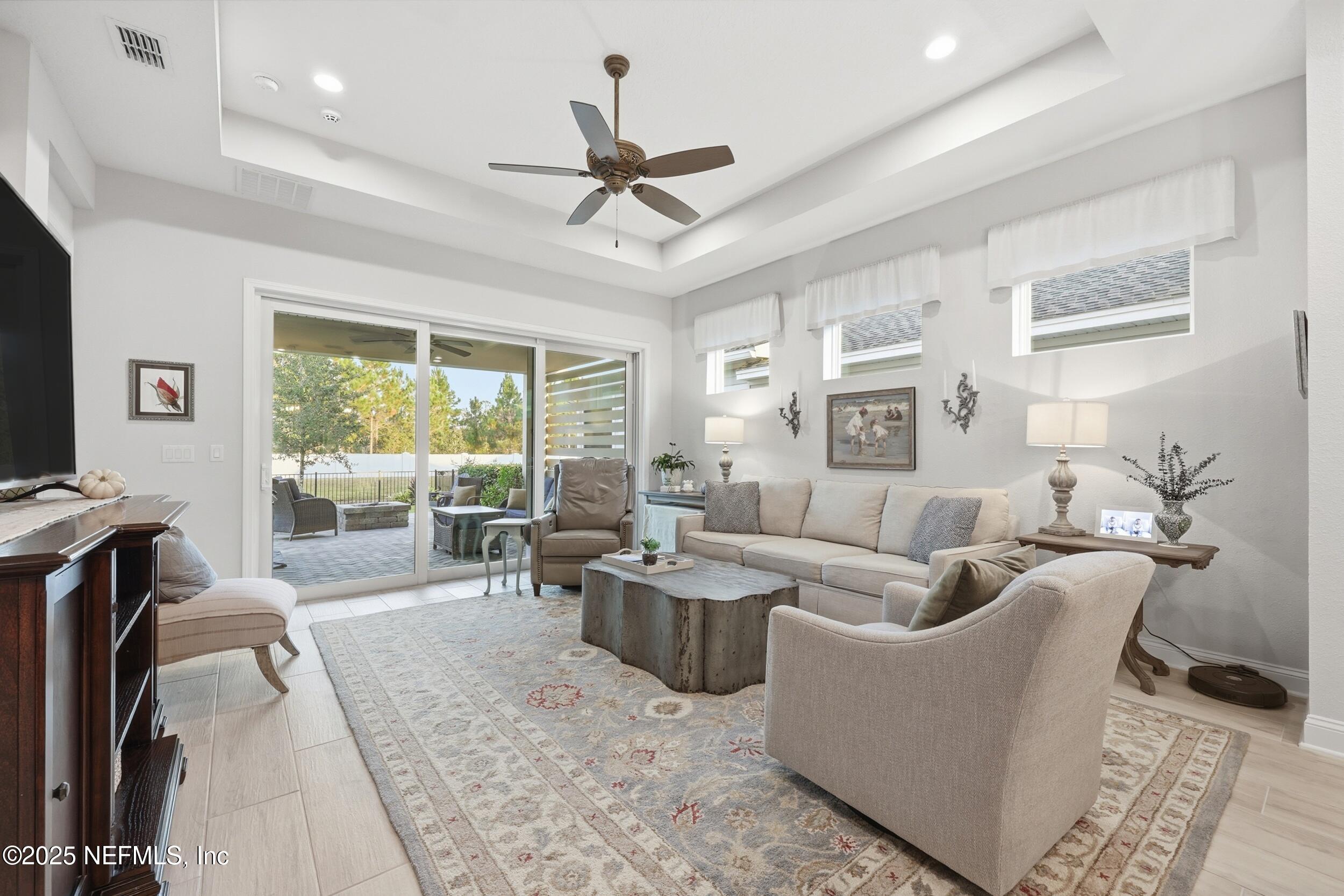 10339 Innovation Way Jacksonville, FL 32256 - Photo 9 of 39 Living Room View