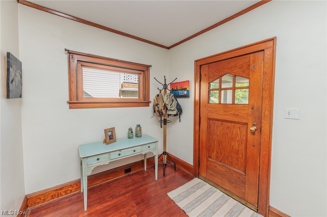 10209 Baltic Road Cleveland, OH 44102 - Photo 5 of 35 Gallery Image 5