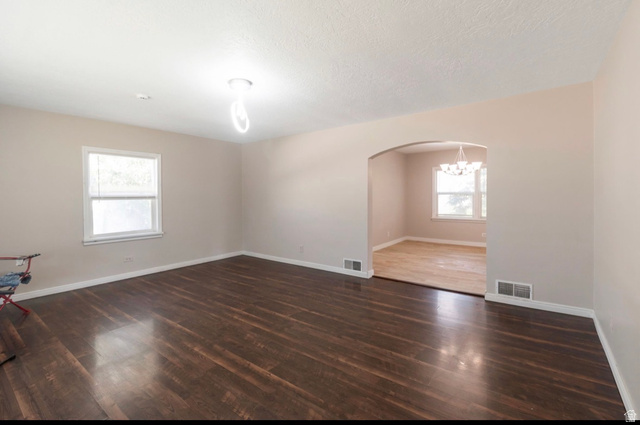 243 400 North Orem, UT 84057 - Photo 5 of 20