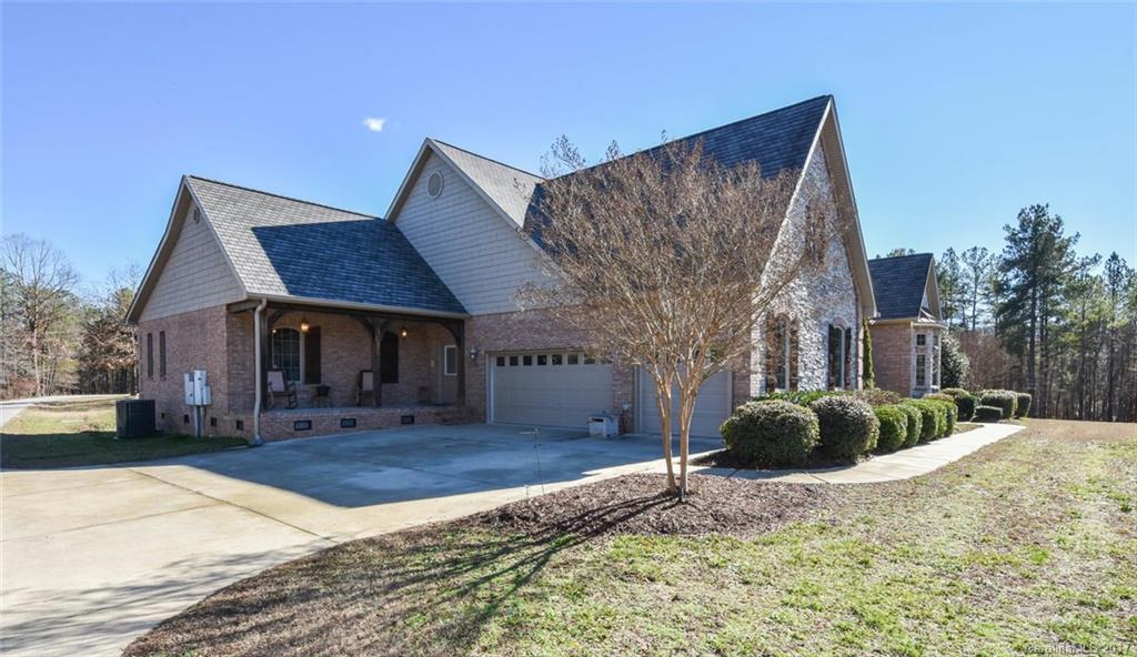 448 State Rd S-46-422 Clover, SC 29710 - Photo 3 of 24