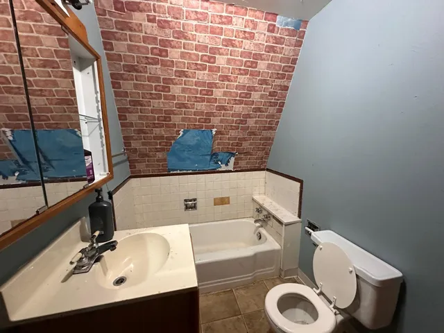 $150,000 | 1620 Banks Avenue, Superior, WI 54880