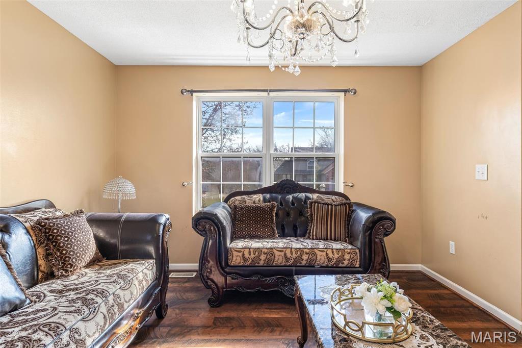 1311 Springbrooke Drive Edwardsville, IL 62025 - Photo 6 of 55 Gallery Image 6