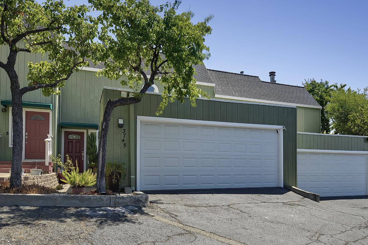 3745 Clayton Road Concord, CA 94521 - Photo 3 of 59