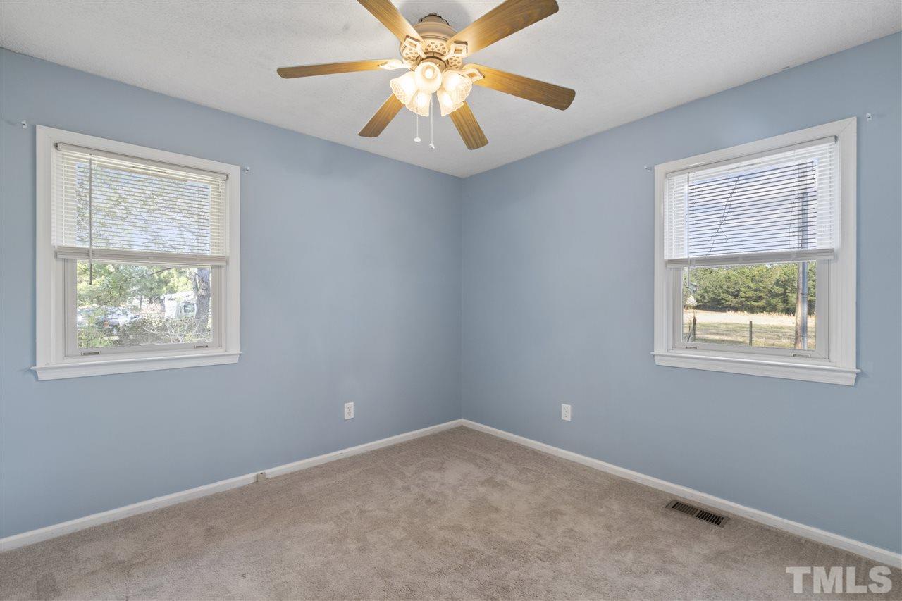 7129 Ross Road Erwin, NC 28339 - Photo 19 of 25 Gallery Image 19