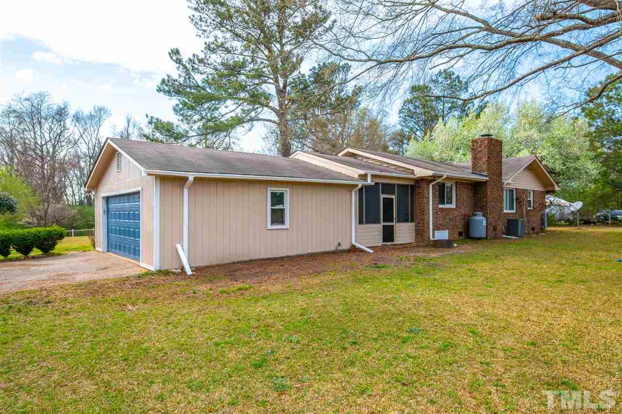 7129 Ross Road Erwin, NC 28339 - Photo 4 of 25 Gallery Image 4