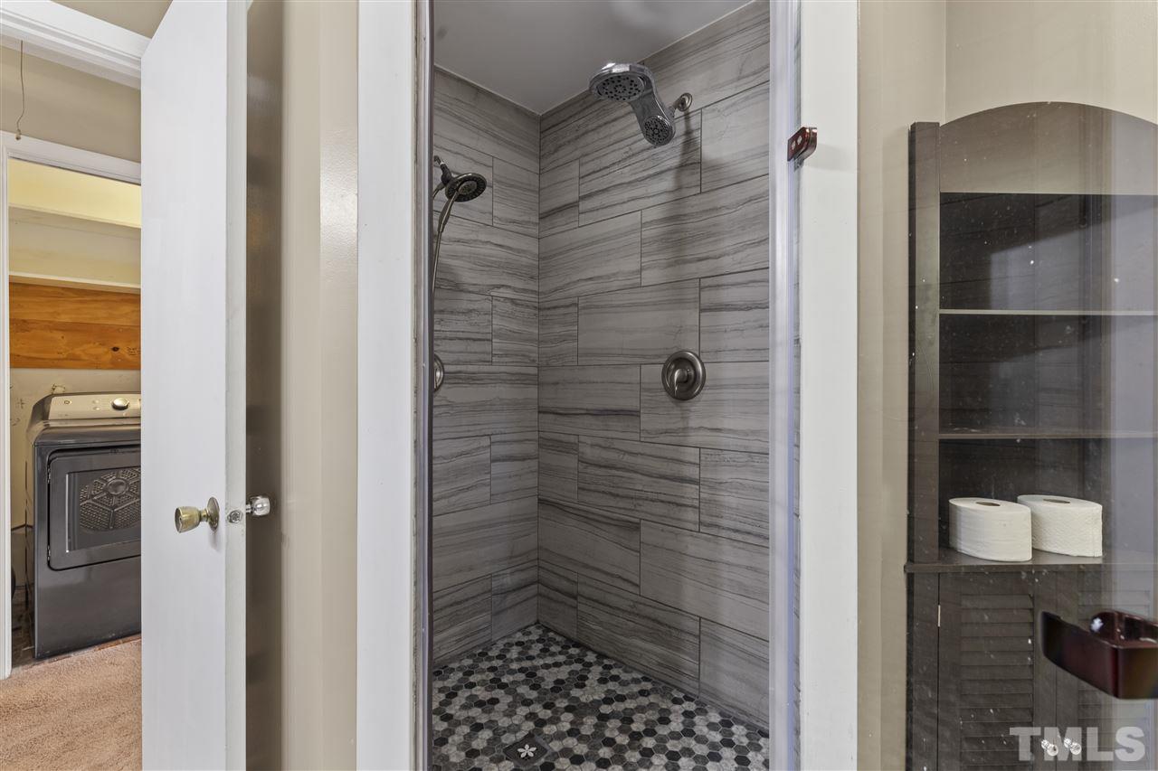 7129 Ross Road Erwin, NC 28339 - Photo 6 of 25 Gallery Image 6