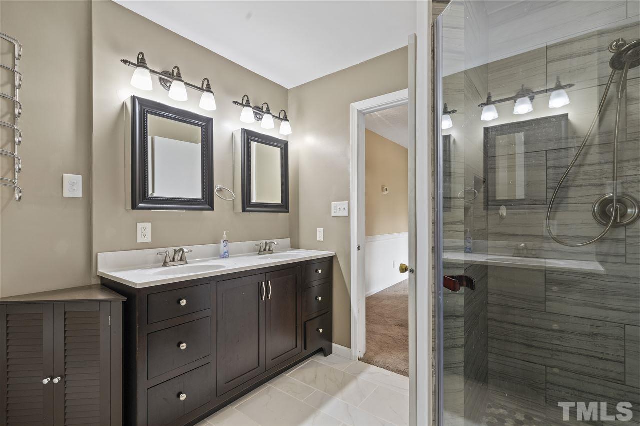 7129 Ross Road Erwin, NC 28339 - Photo 7 of 25 Gallery Image 7